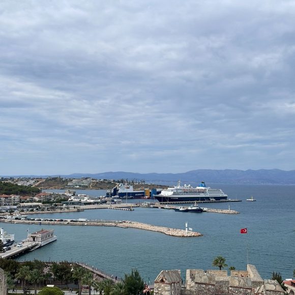 It is a sea and harbour from Izmir