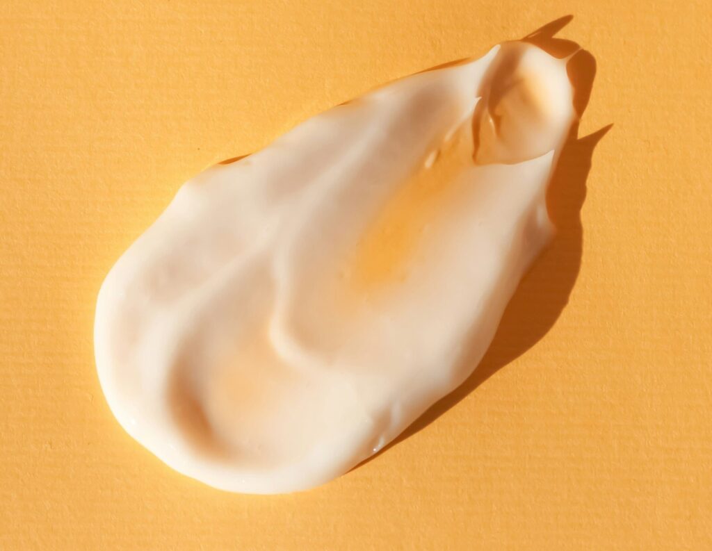 Best sunscreen flat lay with sunscreen tube