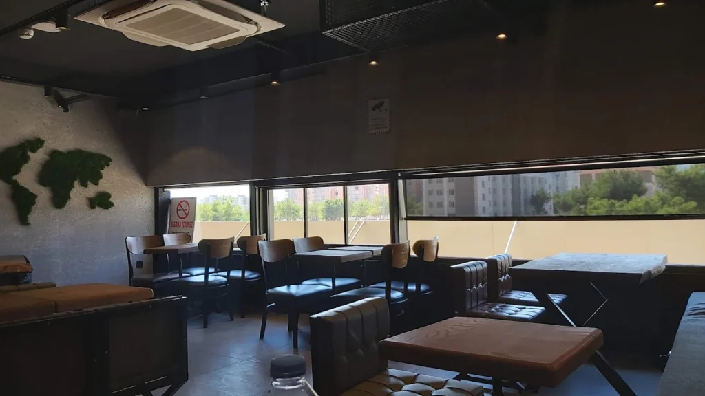 It is the Arabica Coffee house in Uncali, one of the best work spots in Antalya, enjoying a comfortable workspace for digital nomads and remote workers.